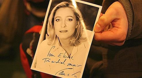 Le Pen, la photo et les têtes coupées