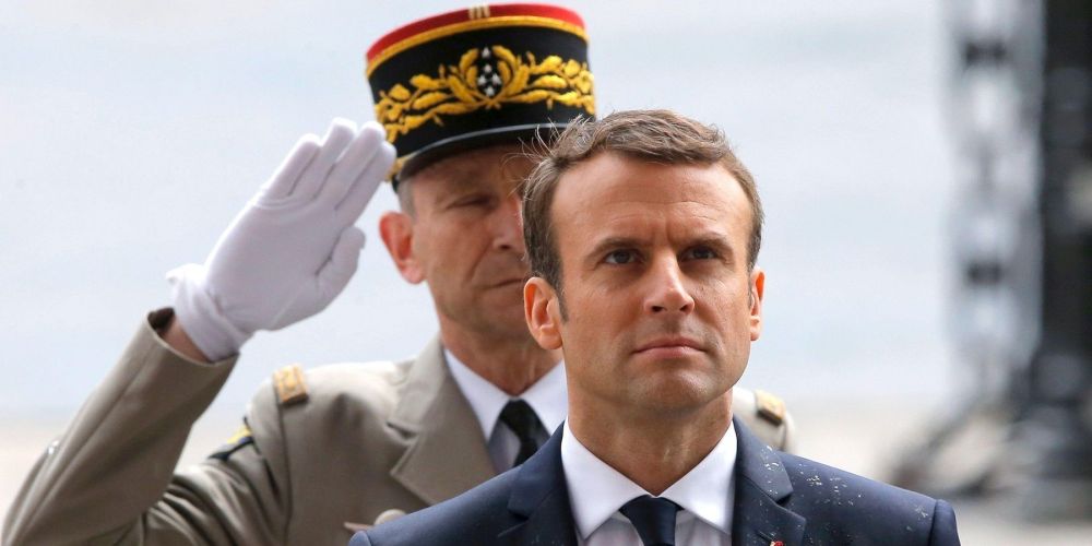 Macron, De Villiers, le chef et le martyr